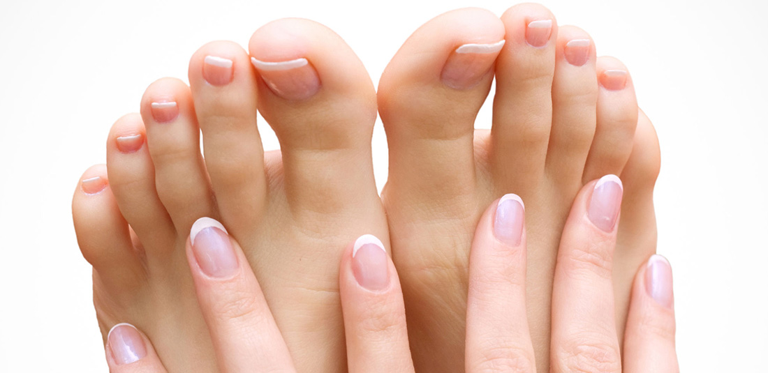 massage chân hỗ trợ điều trị bệnh nấm móng